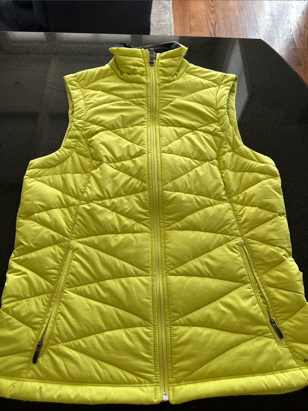 Lightweight Lime Quilted Sleeveless Vest - Women's